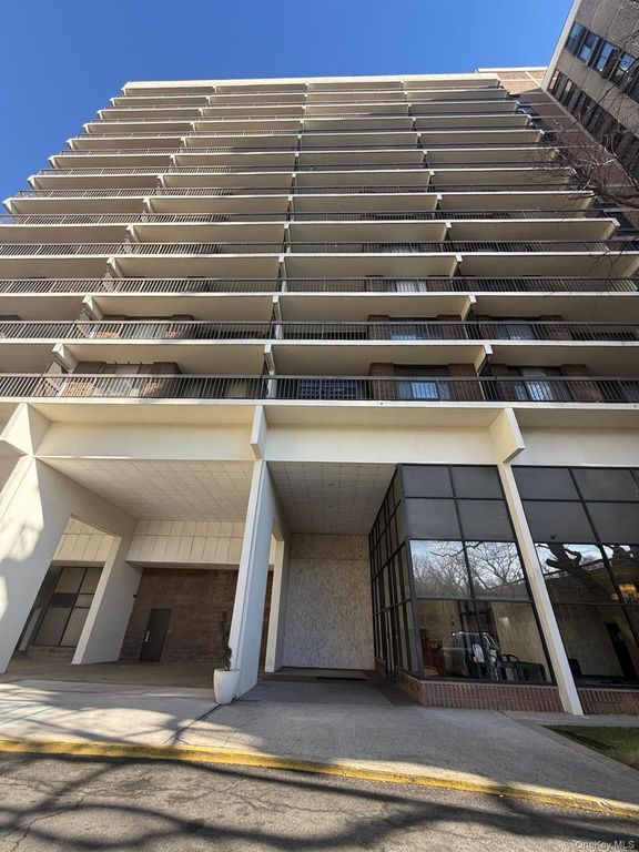 15218 Union Turnpike 212B, Kew Garden Hills, NY 11367