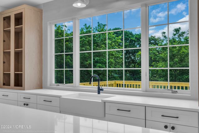 1094 Cox Cro Road, Toms River, NJ 08755