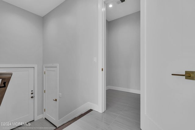1094 Cox Cro Road, Toms River, NJ 08755