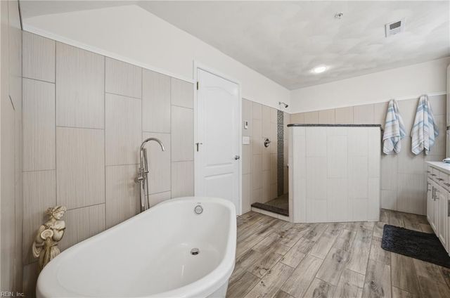 2992 Shore Dr Unit 301, Virginia Beach, VA 23451