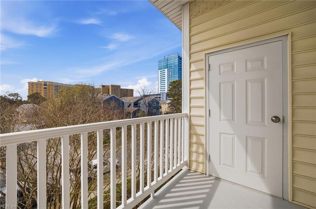 2992 Shore Dr Unit 301, Virginia Beach, VA 23451
