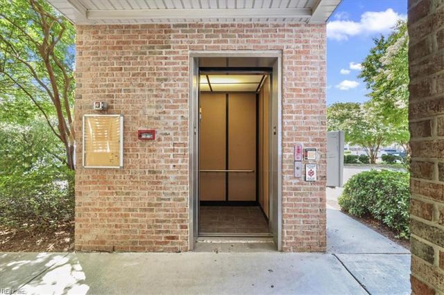 2992 Shore Dr Unit 301, Virginia Beach, VA 23451