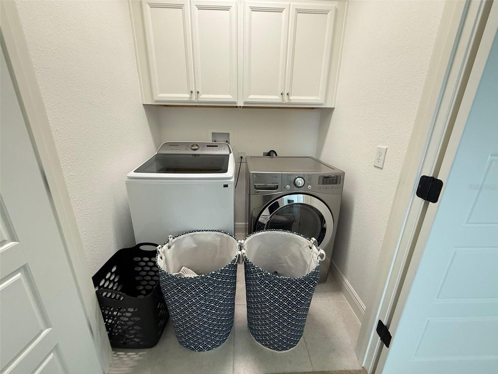 Image 35 of property listing at 8483 KARRER TERRACE, Orlando, FL 32827