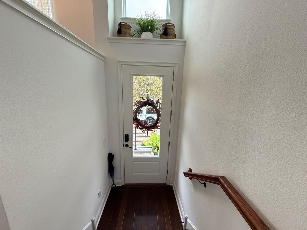 Image 8 of property listing at 8483 KARRER TERRACE, Orlando, FL 32827