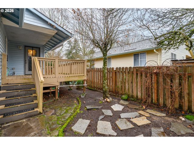 1855 Nw JILLANNE Ct, Mc Minnville, OR 97128