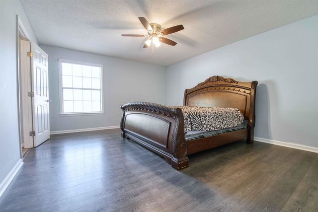 6348 EASTBRIER DR, Bartlett, TN 38135