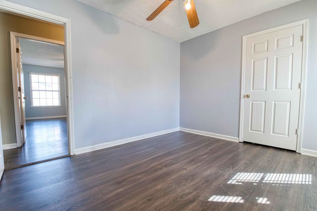 6348 EASTBRIER DR, Bartlett, TN 38135