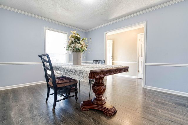 6348 EASTBRIER DR, Bartlett, TN 38135