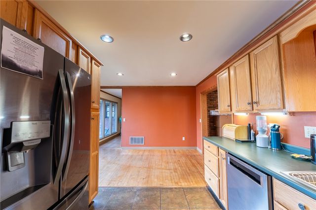 139 Todds Creek Road, Central, SC 29630