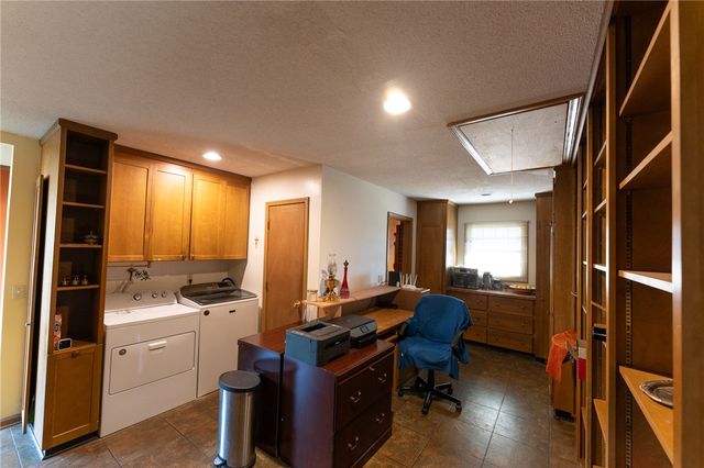 139 Todds Creek Road, Central, SC 29630