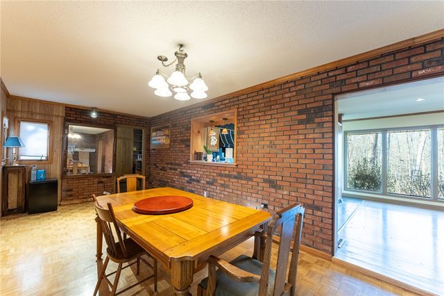 139 Todds Creek Road, Central, SC 29630