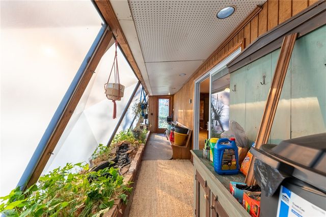 139 Todds Creek Road, Central, SC 29630