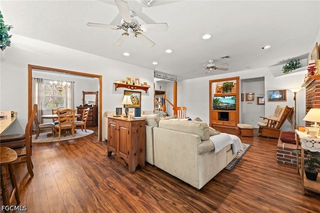 4691 Long Lake DR, Fort Myers, FL 33905
