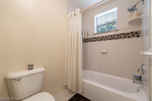 4691 Long Lake DR, Fort Myers, FL 33905