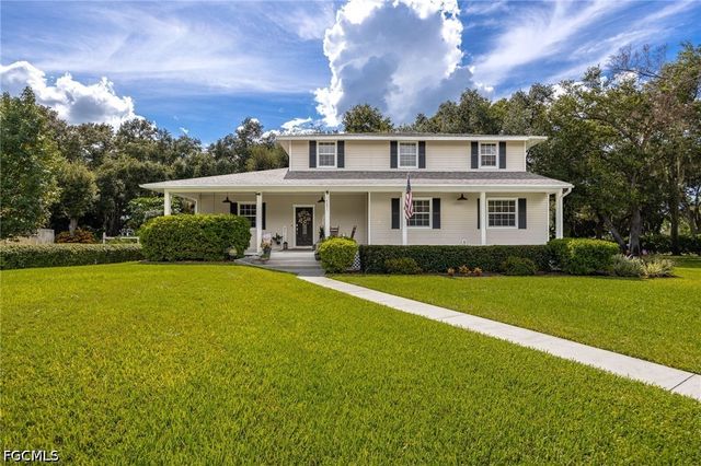 4691 Long Lake DR, Fort Myers, FL 33905