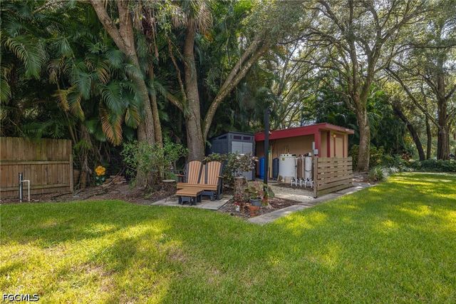4691 Long Lake DR, Fort Myers, FL 33905