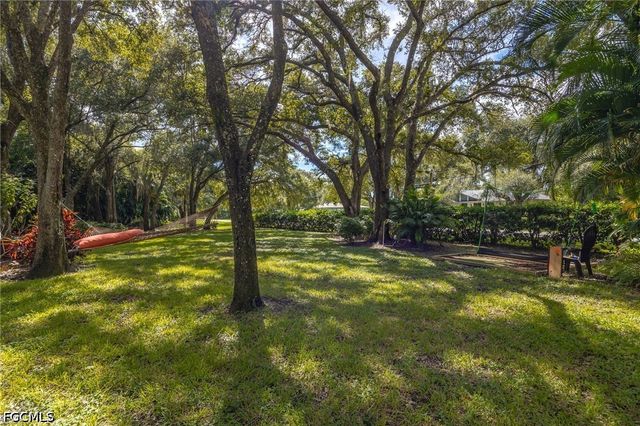 4691 Long Lake DR, Fort Myers, FL 33905