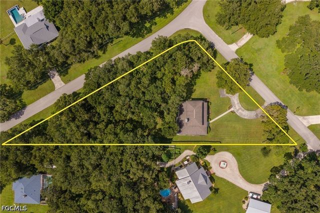 4691 Long Lake DR, Fort Myers, FL 33905