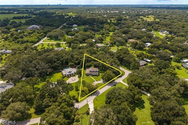 4691 Long Lake DR, Fort Myers, FL 33905