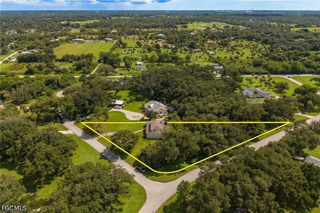 4691 Long Lake DR, Fort Myers, FL 33905