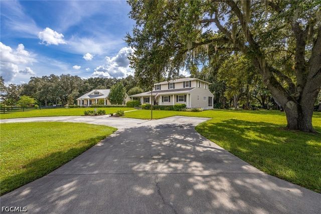 4691 Long Lake DR, Fort Myers, FL 33905