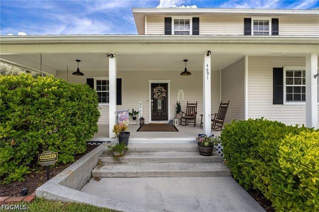 4691 Long Lake DR, Fort Myers, FL 33905