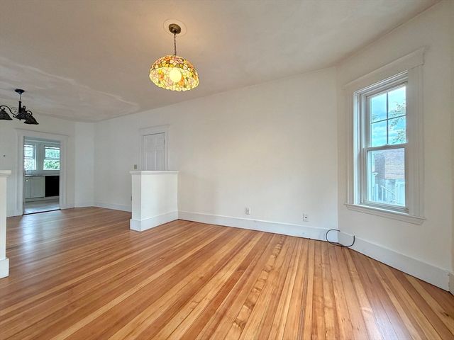 8 Douglas Ave 2, Somerville, MA 02145