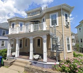 8 Douglas Ave 2, Somerville, MA 02145
