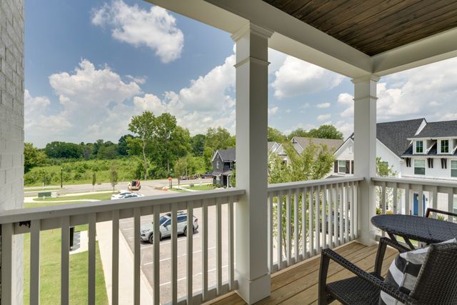 168 Rothwood Drive, Hendersonville, TN 37075