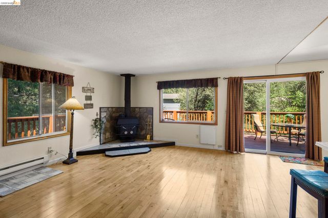 21931 Glenwood Rd., Sonora, CA 95370