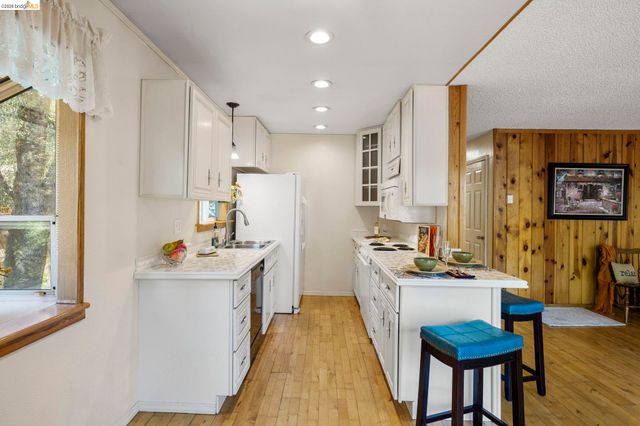 21931 Glenwood Rd., Sonora, CA 95370