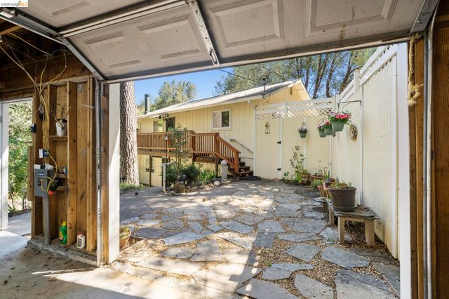 21931 Glenwood Rd., Sonora, CA 95370