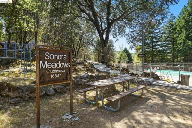 21931 Glenwood Rd., Sonora, CA 95370