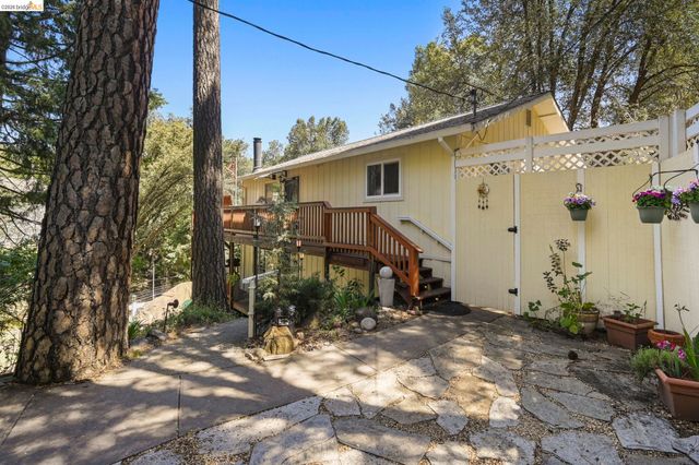 21931 Glenwood Rd., Sonora, CA 95370