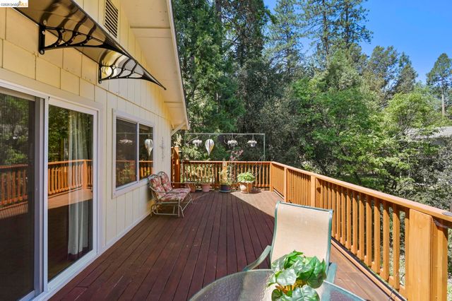 21931 Glenwood Rd., Sonora, CA 95370