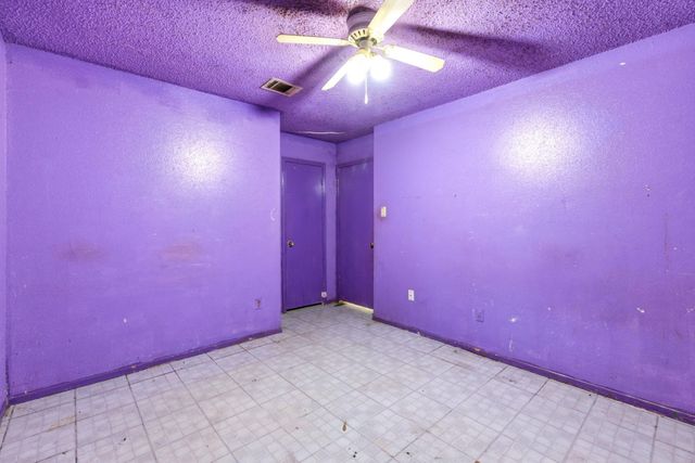 12806 Mill Valley Road, Houston, TX 77048