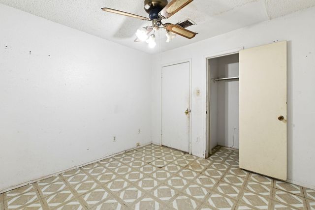 12806 Mill Valley Road, Houston, TX 77048