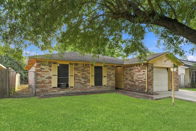 12806 Mill Valley Road, Houston, TX 77048
