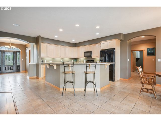 2487 REDWOOD Ave, Longview, WA 98632
