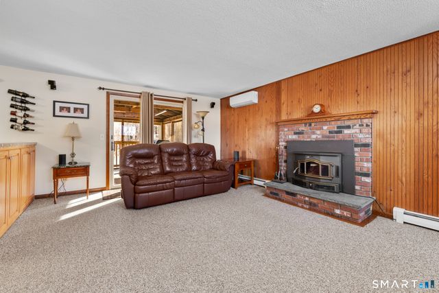 51 Williams Road, Montville, CT 06370