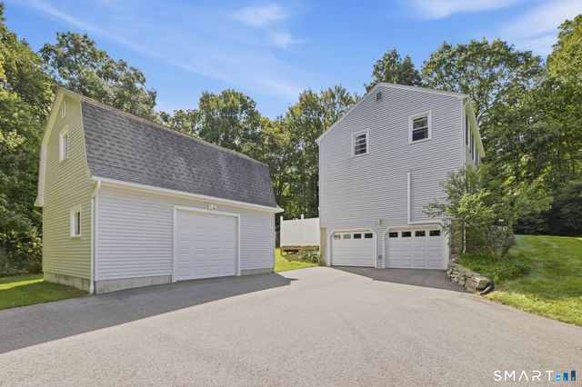 51 Williams Road, Montville, CT 06370