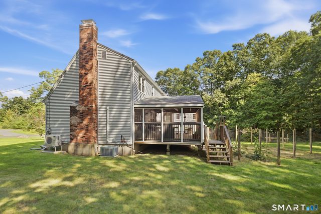 51 Williams Road, Montville, CT 06370