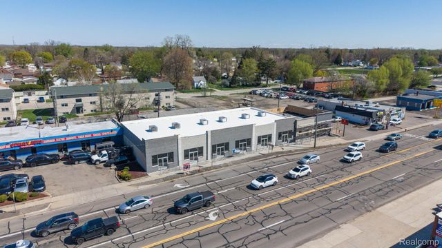 31268 Ford Road, Garden City, MI 48135