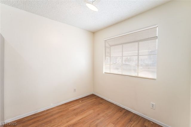 1983 Cosmic Drive, Las Vegas, NV 89115