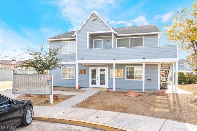 1983 Cosmic Drive, Las Vegas, NV 89115