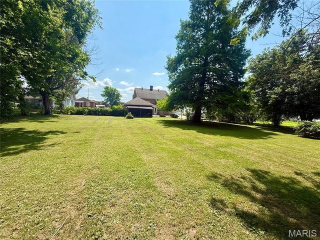 108 Park Drive, Fredericktown, MO 63645