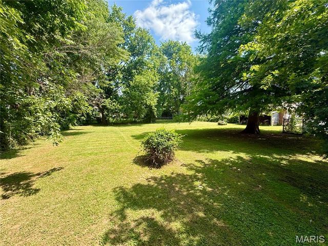 108 Park Drive, Fredericktown, MO 63645