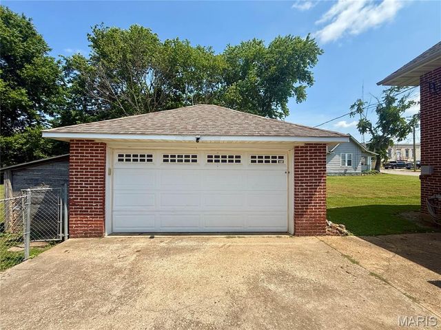 108 Park Drive, Fredericktown, MO 63645