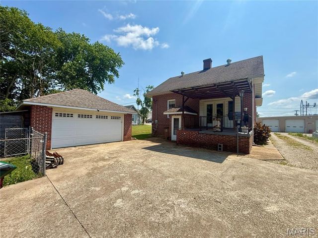 108 Park Drive, Fredericktown, MO 63645