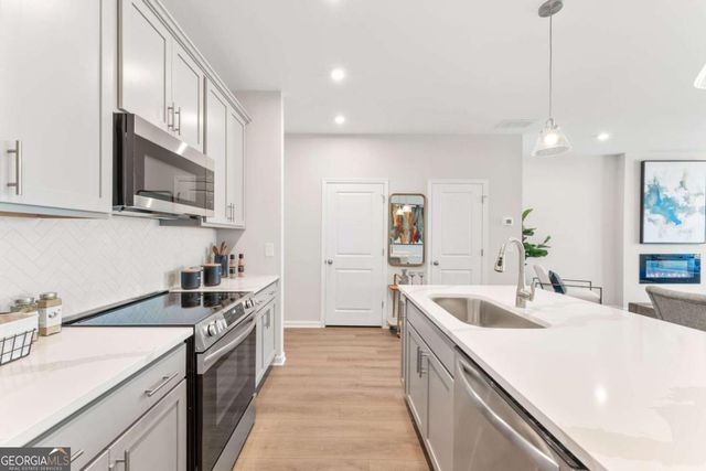 475 Crown Drive, Cartersville, GA 30120